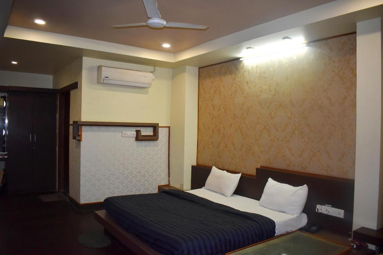 Hotel I C Inn Betul  Экстерьер фото